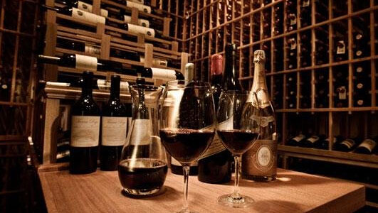 2015年全球葡萄酒销售总额283亿欧元