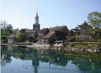 法国最美村庄伊瓦尔，莱梦湖畔珍珠