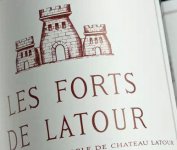 拉图城堡即将对外发售2000年份正牌葡萄酒